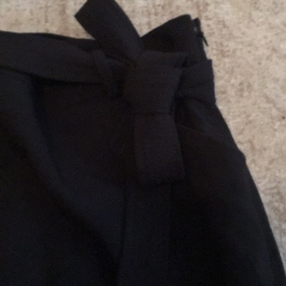 Banana Republic pencil skirt - Picture 2 of 6